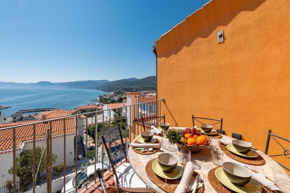 Casa Con Vista Mare Villa Cala Gonone Kültér fotó