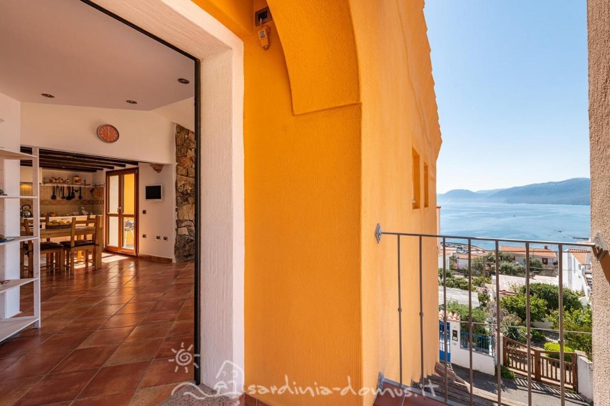 Casa Con Vista Mare Villa Cala Gonone Kültér fotó
